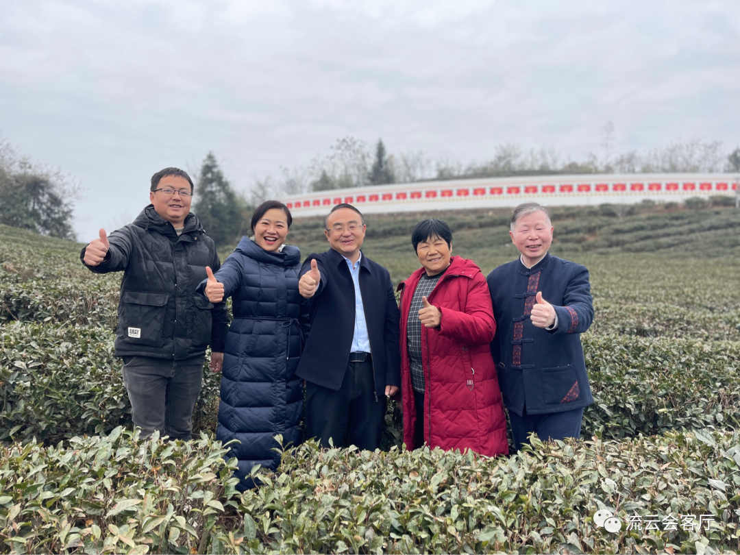 今日張家界 | 縣長喊話“回家過年”帶火了張家界 今日張家界 | 縣長喊話“回家過年”帶火了張家界