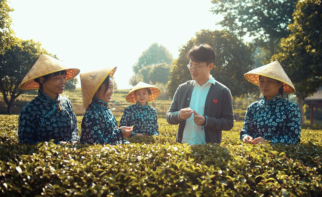 堅持融合發(fā)展策略,助力鄉(xiāng)村振興 堅持融合發(fā)展策略,助力鄉(xiāng)村振興